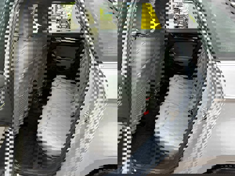 Image Audi A3 SPORTBACK 1.4 150 Design luxe Full leds GPS Caméra Carplay Virtual Sièges cuir Régul Clim auto Gtie 1 an